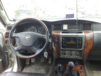 2005 Nissan Patrol Images