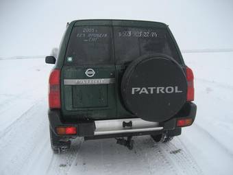 2005 Nissan Patrol Photos