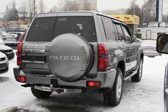 2006 Nissan Patrol Photos