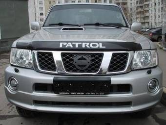 2006 Nissan Patrol Photos