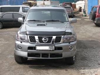 2006 Nissan Patrol Photos