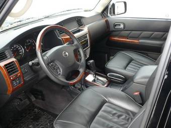 2007 Nissan Patrol Pictures