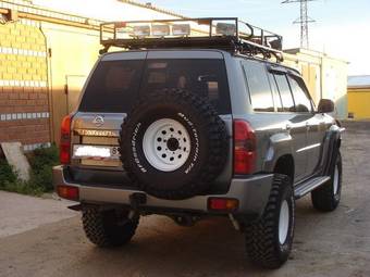 2007 Nissan Patrol Photos
