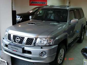 2008 Nissan Patrol Pictures