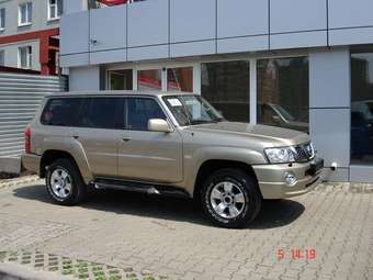 2008 Nissan Patrol Wallpapers