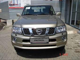 2008 Nissan Patrol Images