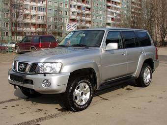 2008 Nissan Patrol Pictures