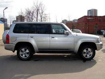 2008 Nissan Patrol Photos