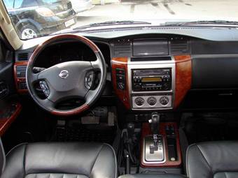 2008 Nissan Patrol Pictures