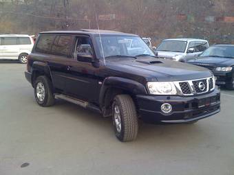 2008 Nissan Patrol Wallpapers