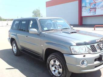 2008 Nissan Patrol Photos
