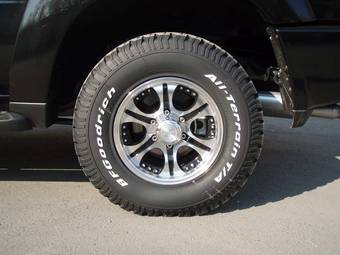 2008 Nissan Patrol Pictures