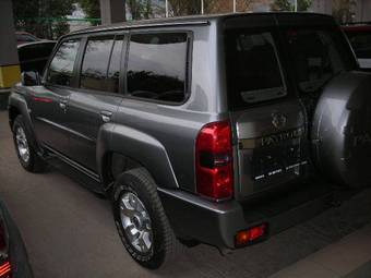 2008 Nissan Patrol Photos