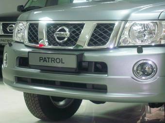 2008 Nissan Patrol Pictures