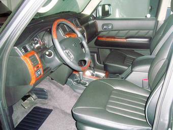 2008 Nissan Patrol Photos