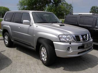 2008 Nissan Patrol Pictures