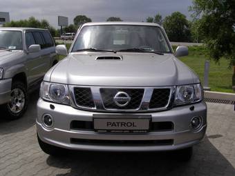 2008 Nissan Patrol Photos