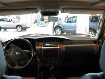 2008 Nissan Patrol Pictures