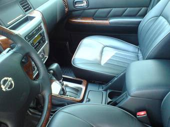 2008 Nissan Patrol Photos