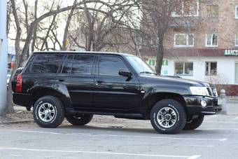 2008 Nissan Patrol Photos