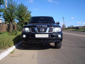 2008 Nissan Patrol Photos