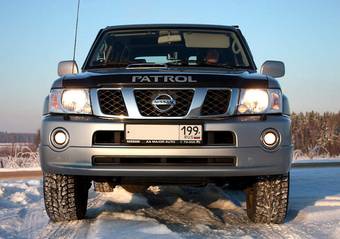 2008 Nissan Patrol Photos