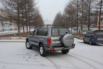 2008 Nissan Patrol Photos