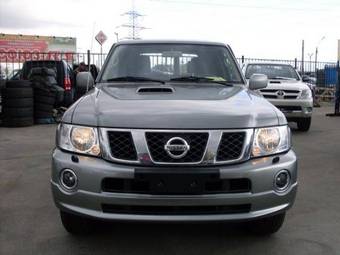 2008 Nissan Patrol Pictures