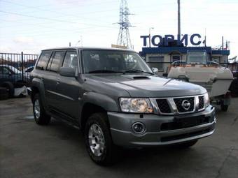 2008 Nissan Patrol Photos