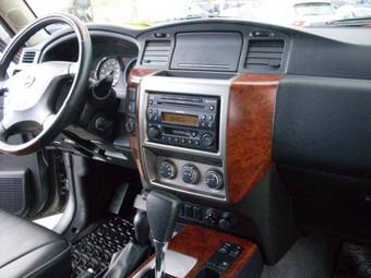 2008 Nissan Patrol Pictures