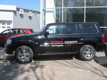 2008 Nissan Patrol Photos