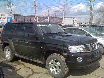 2008 Nissan Patrol Photos