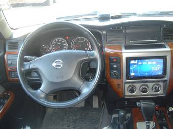 2008 Nissan Patrol Pictures