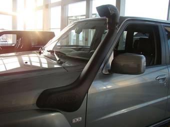2009 Nissan Patrol Photos