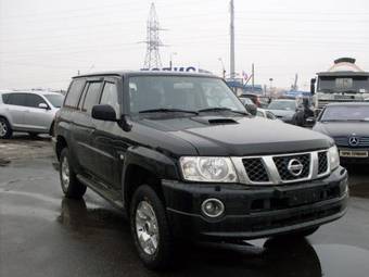 2009 Nissan Patrol Photos