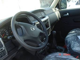 2009 Nissan Patrol Photos