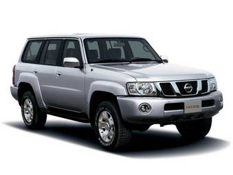 2009 Nissan Patrol Photos