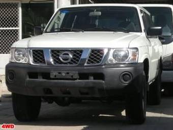 2009 Nissan Patrol Photos