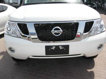 2010 Nissan Patrol Pictures