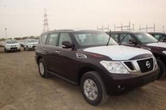 2010 Nissan Patrol Photos