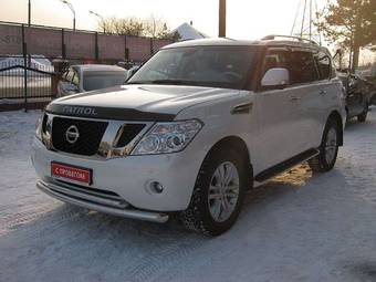 2010 Nissan Patrol Pictures