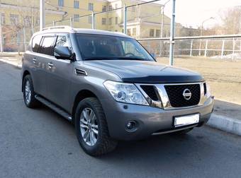 2010 Nissan Patrol Photos