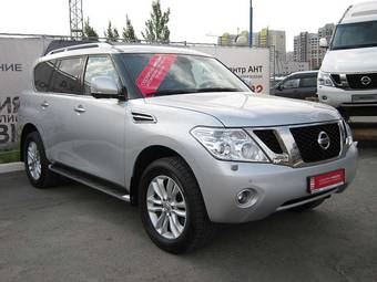 2010 Nissan Patrol Pictures