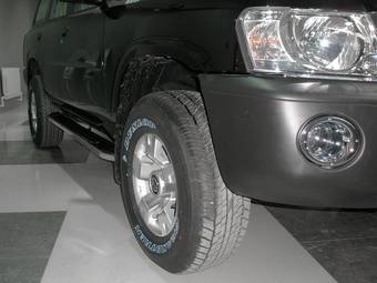 2011 Nissan Patrol Pictures