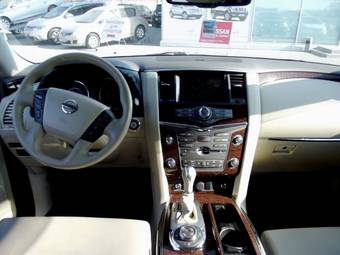 2011 Nissan Patrol Pics