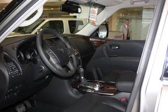 2011 Nissan Patrol Pics