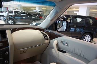 2011 Nissan Patrol Wallpapers