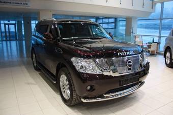 2011 Nissan Patrol Photos