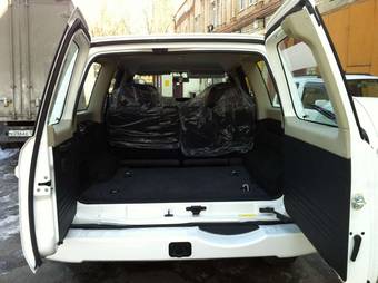 2011 Nissan Patrol Wallpapers