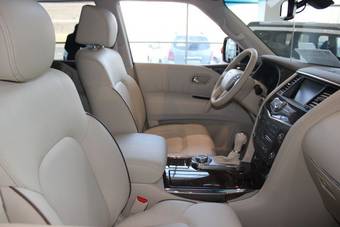 2011 Nissan Patrol Pictures